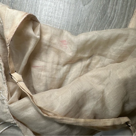 Anthropologie Fumblin Foe Beige Embroidered Balloon Top with Button Down Side L - Picture 5 of 5